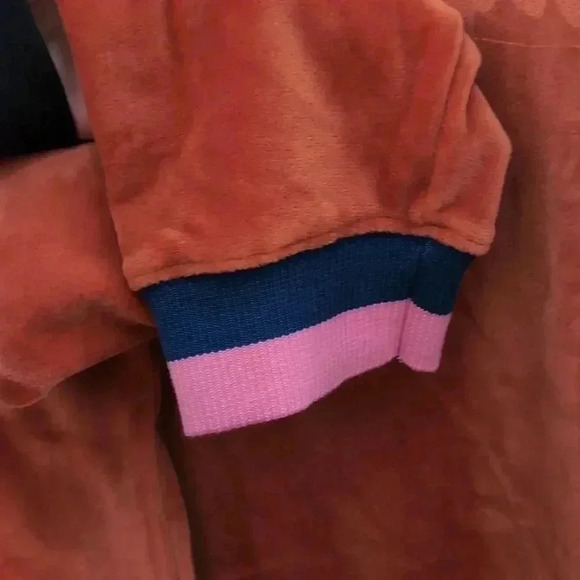 Ascot and Hart Fleece Women's Crewneck - Picture 6 of 8